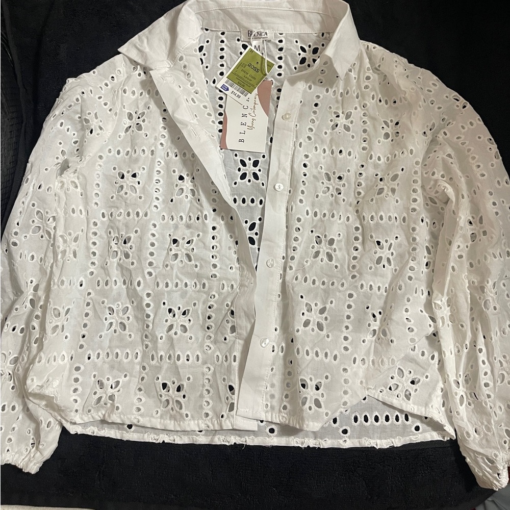 Chic White Eyelet Blouse (NEVER WORN)